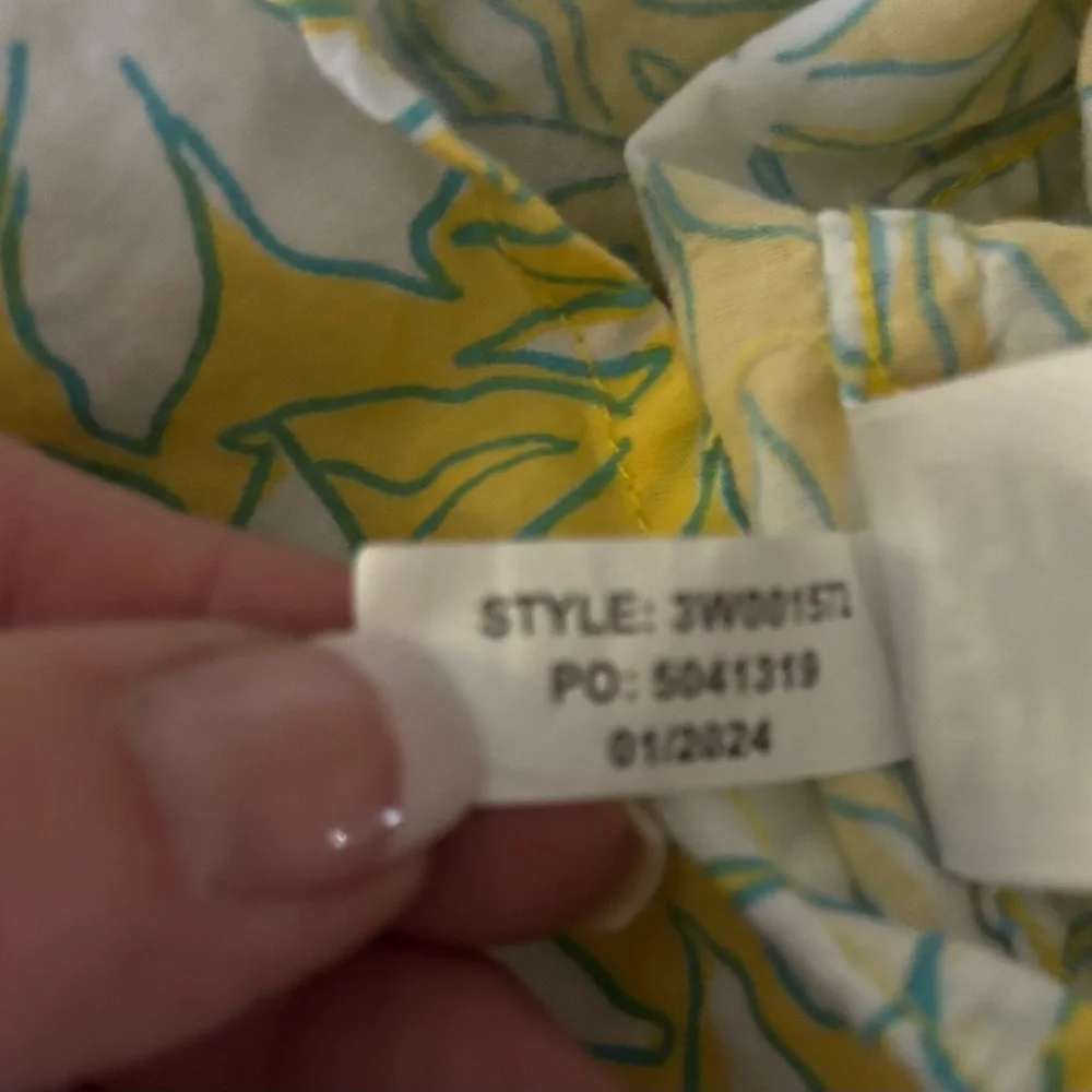 Vineyard Vines Yellow Floral‎ Button Down Shirt size XL